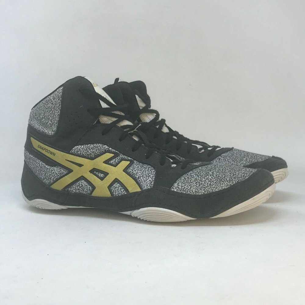 mens basketball shoes size 9.5